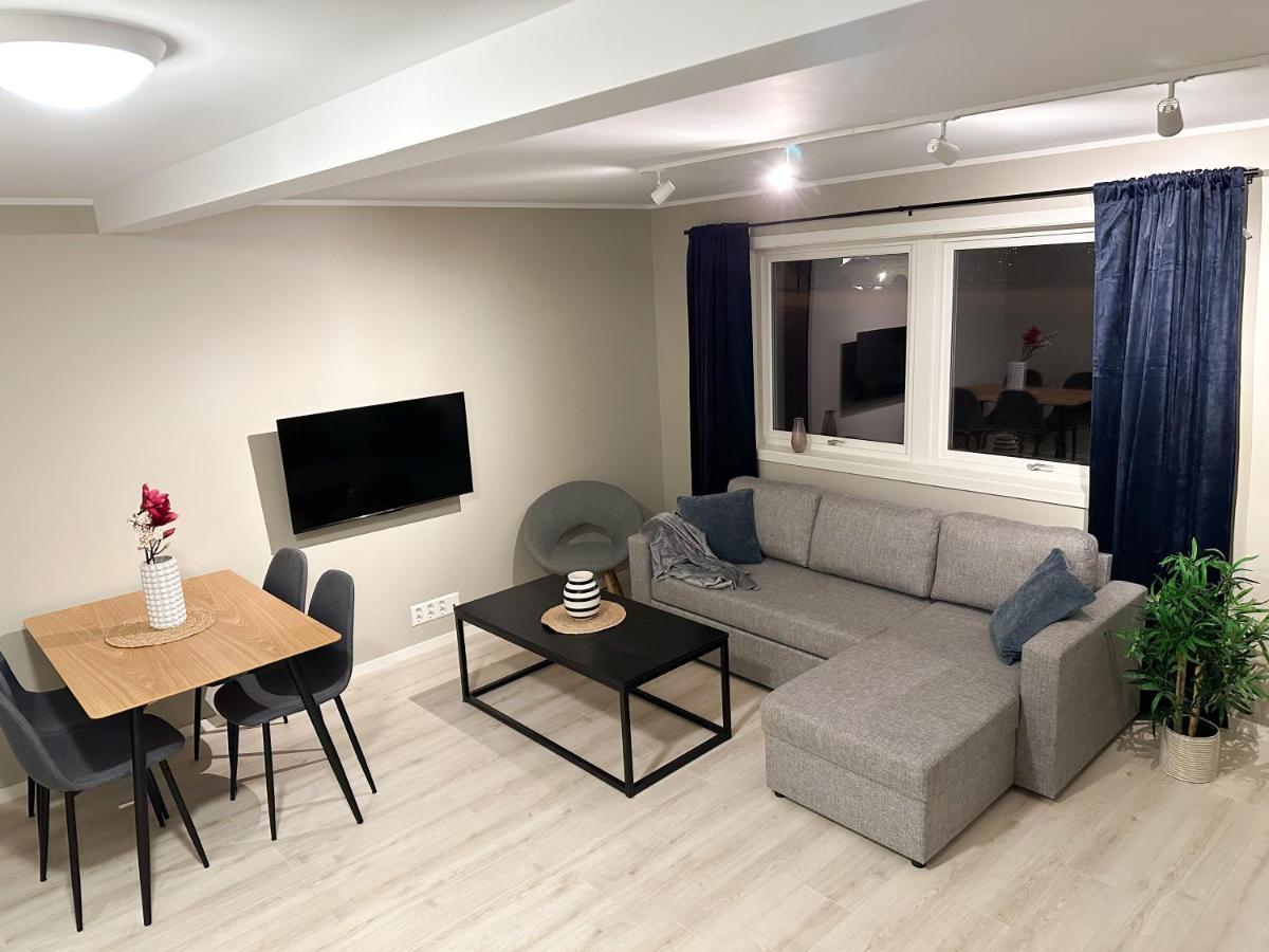 Tromsdalen Aurora Apartments ทรอมโซ ภายนอก รูปภาพ